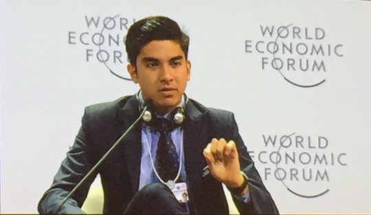 WEF ASEAN: Bộ trưởng 25 tuổi của Malaysia phát biểu về ASEAN 4.0 - Ảnh 1.