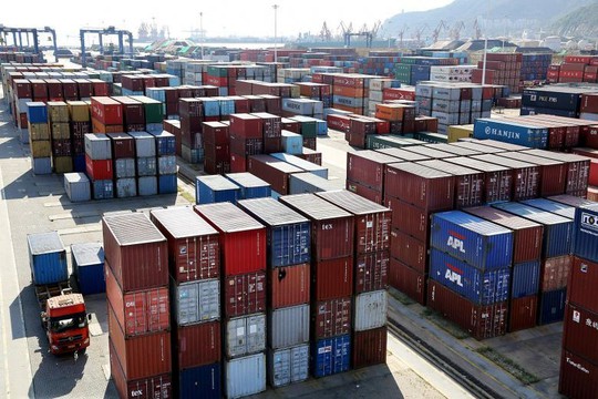 Đấu thương mại có Mỹ, Trung Quốc có thể mất 700.000 việc làm - Ảnh 1. Đấu thương mại có Mỹ, Trung Quốc có thể mất 700.000 việc làm - Ảnh 1.