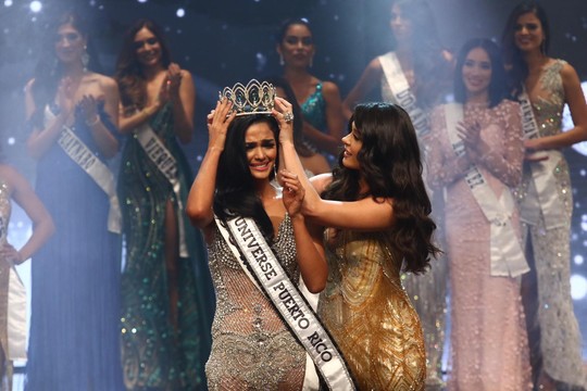 Cận cảnh vẻ đẹp tân Hoa hậu Hoàn vũ Puerto Rico - Ảnh 2.