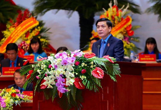 Ông Bùi Văn Cường tái đắc cử Chủ tịch Tổng LĐLĐ Việt Nam khóa XII - Ảnh 1.