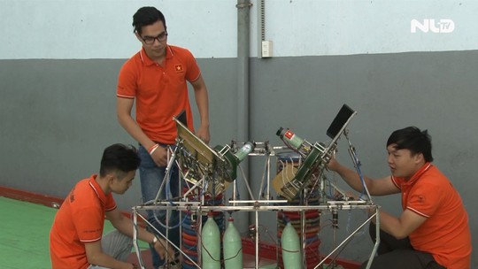 Sinh viên Đại học Lạc Hồng: Đam mê Robot, chinh phục thử thách - Ảnh 3.