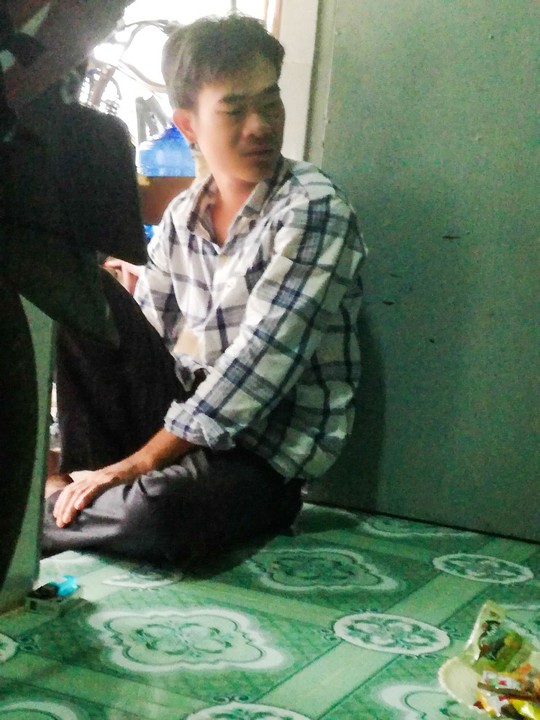 Bé gái 10 tuổi bị xâm hại nhiều lần - Ảnh 1. Bé gái 10 tuổi bị xâm hại nhiều lần - Ảnh 1.