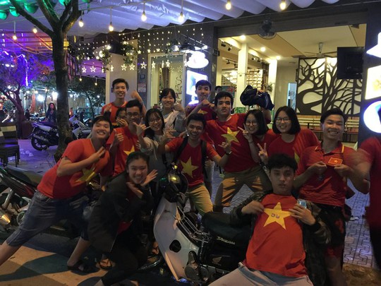 Muôn vạn cảm xúc trước chiến thắng của U23 Việt Nam - Ảnh 24.