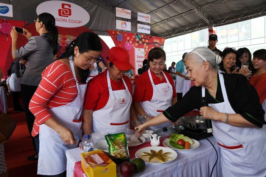 1.000 gia đình cùng Saigon Co.op nấu bữa Tết ngon - Ảnh 2.
