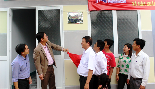 Những ngôi nhà xây bằng tình thương - Ảnh 1. Những ngôi nhà xây bằng tình thương - Ảnh 1.