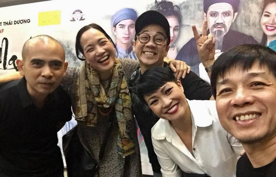 Nghệ sĩ đồng nghiệp phấn khởi chúc mừng Tiên Nga đoạt giải Mai Vàng - Ảnh 3.