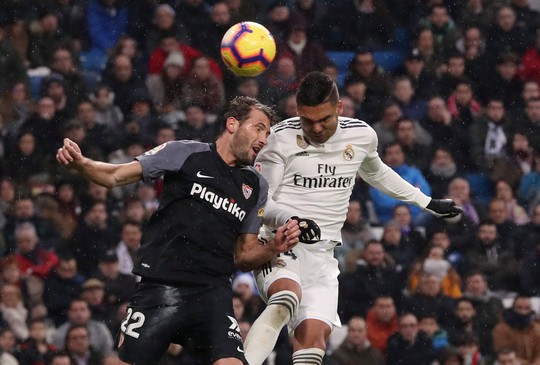 Real Madrid thắng kịch tính, vươn lên thứ 3 La Liga - Ảnh 3.