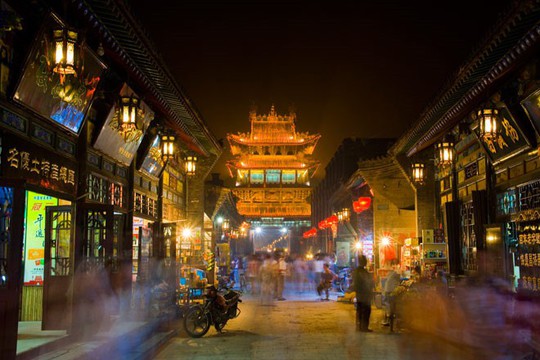 Thăm 7 cổ trấn Trung Quốc ngàn năm tuổi đẹp ngất ngây - Ảnh 4.