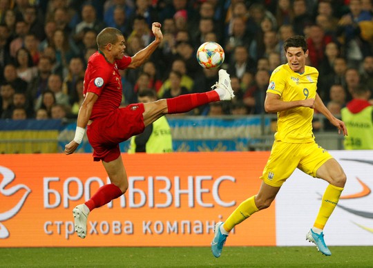 Ronaldo lập kỷ lục, Bồ Đào Nha vẫn trắng tay trước Ukraine - Ảnh 2.