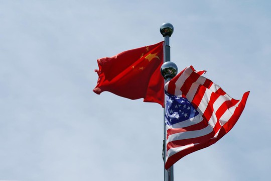 Mỹ tuyên bố đáp trả “ăn miếng trả miếng”, Trung Quốc…kêu oan - Ảnh 1.