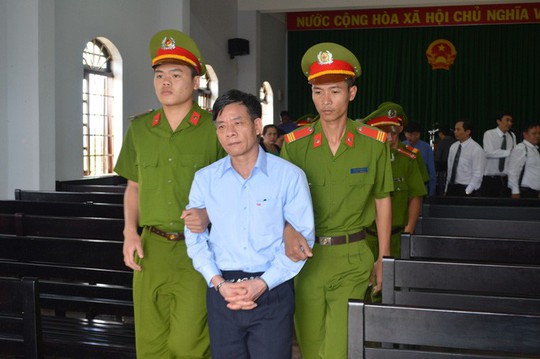 Bị án tử, nguyên giám đốc ngân hàng tiếp tục bị truy tố - Ảnh 1.