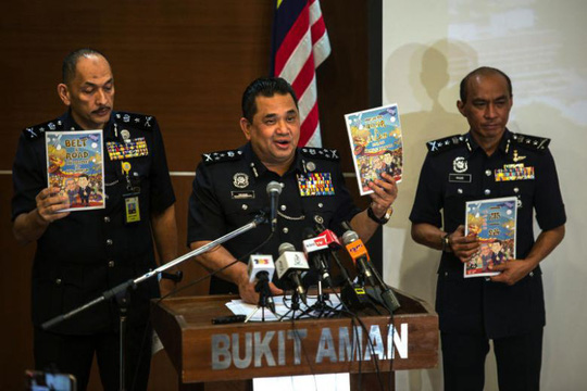 Malaysia cấm truyện tranh có nội dung liên quan Vành đai và Con đường - Ảnh 1.