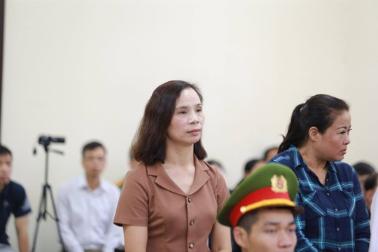Gian lận thi cử ở Hà Giang: Tòa kiến nghị Bộ Công an điều tra có hay không việc đưa và nhận hối lộ - Ảnh 11.