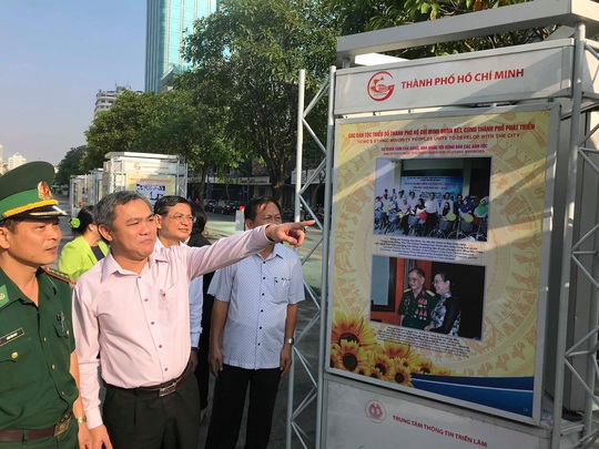 Khai mạc triển lãm Đồng bào các dân tộc tại đường đi bộ Nguyễn Huệ - Ảnh 13.