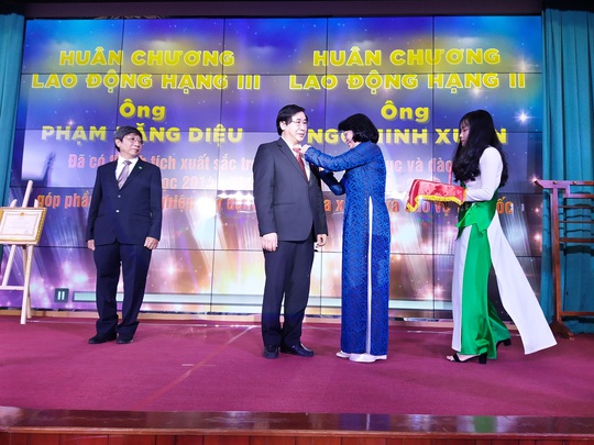 Trường ĐH Y khoa Phạm Ngọc Thạch đón nhận Huân chương Lao Động hạng Nhì - Ảnh 3.