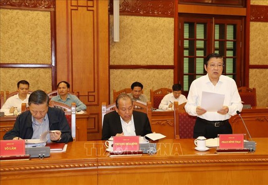 Cận cảnh Tổng Bí thư, Chủ tịch nước chủ trì họp Thường trực Ban Chỉ đạo Trung ương Phòng chống tham nhũng - Ảnh 4.