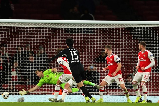 Arsenal chính thức sa thải HLV Emery, nổ bùng khủng hoảng - Ảnh 1.