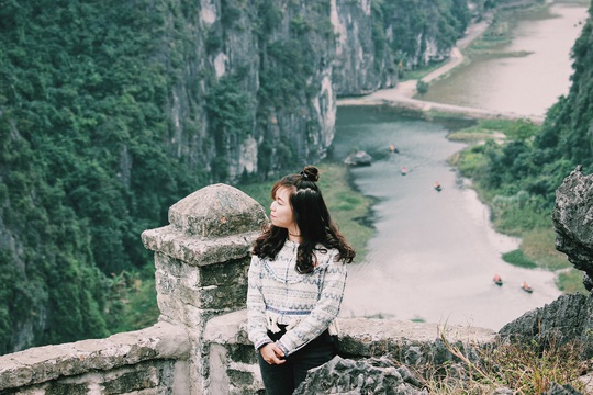 Đến hang Múa, ngắm non nước hữu tình ở lưng chừng trời - Ảnh 10.