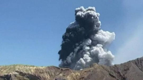 Lời nói đùa định mệnh của nạn nhân vụ phun trào núi lửa New Zealand - Ảnh 4.