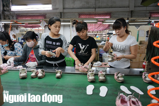 Người lao động làm thêm không quá 40 giờ/tháng - Ảnh 1.