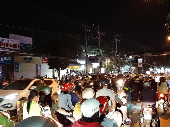 Cảnh sát Đồng Nai phong tỏa một bệnh viện ở Biên Hòa - Ảnh 3.