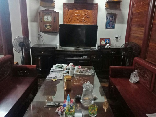 Siêu trộm đột vòm khoắng gần 1 tỉ đồng - Ảnh 1.