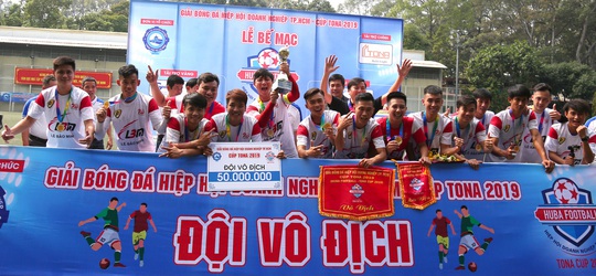 Lê Bảo Minh thắng kịch tính chung kết, đoạt chức vô địch Giải HUBA FOOTBALL - TONA CUP 2019 - Ảnh 2.