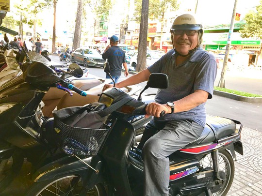 82 tuổi, NSƯT Trần Minh Ngọc vẫn bôn ba vì sân khấu Tết - Ảnh 1. 82 tuổi, NSƯT Trần Minh Ngọc vẫn bôn ba vì sân khấu Tết - Ảnh 1.
