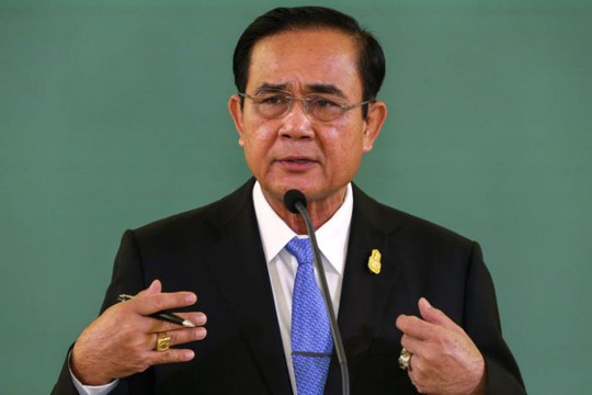 Thủ tướng Thái Lan tuyên bố trừng phạt kẻ tung tin đảo chính - Ảnh 1.