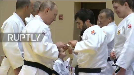 Chân dung nữ võ sĩ Judo hạ đo ván ông Putin - Ảnh 7.