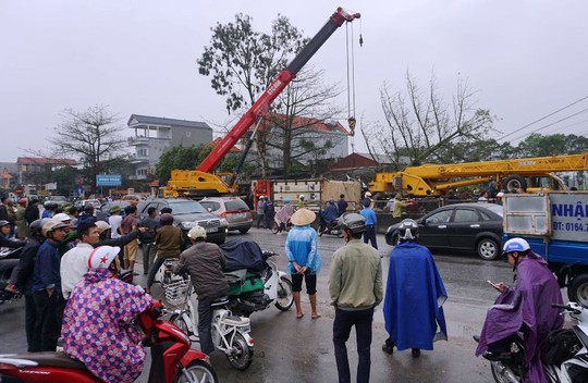 Vụ tai nạn liên hoàn khiến 4 người thương vong: Xác định nguyên nhân ban đầu - Ảnh 1.