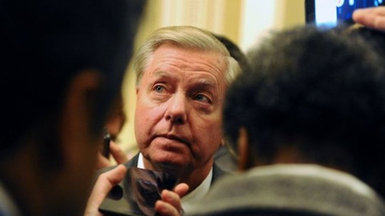 Mỹ: Điều tra nghi vấn "phế truất" ông Donald Trump - 2