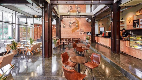 9 quán cà phê ở Hà Nội mở cửa xuyên Tết - Ảnh 8.