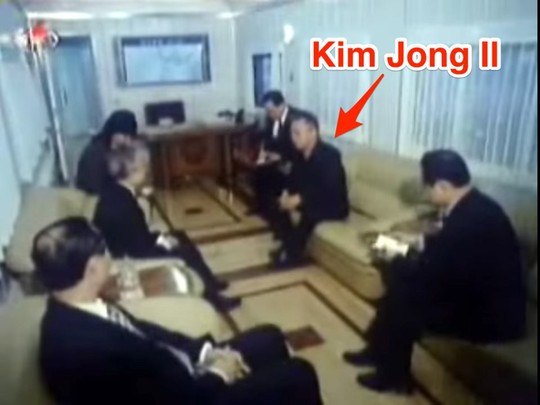 Bên trong đoàn tàu bọc thép của ông Kim Jong-un - Ảnh 7.