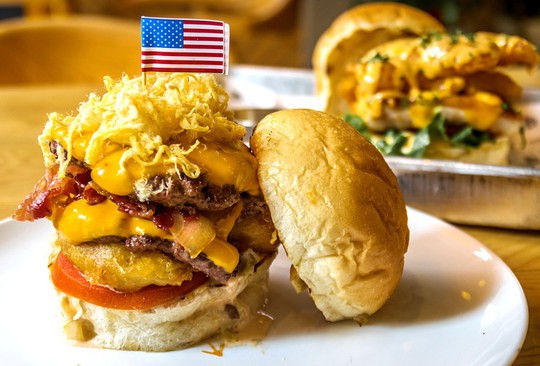 200.000 đồng cho chiếc burger Durty Donald dịp Hội nghị Thượng đỉnh Mỹ-Triều - Ảnh 1.