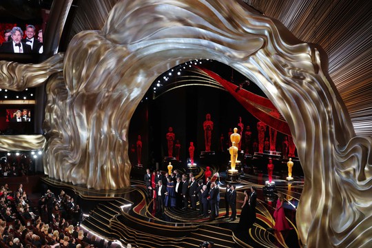 Gần 30 triệu người xem Oscar, dù không có người dẫn chương trình - Ảnh 1.
