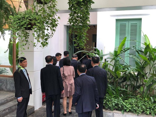 Đoàn Triều Tiên ăn trưa ở nhà hàng lọt tốp đẹp nhất Hà Nội - Ảnh 9.