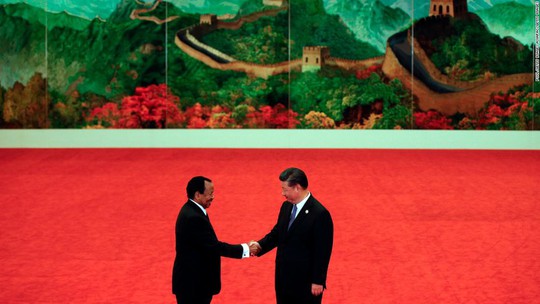 Trung Quốc bí mật xóa nợ cho Cameroon - Ảnh 1.