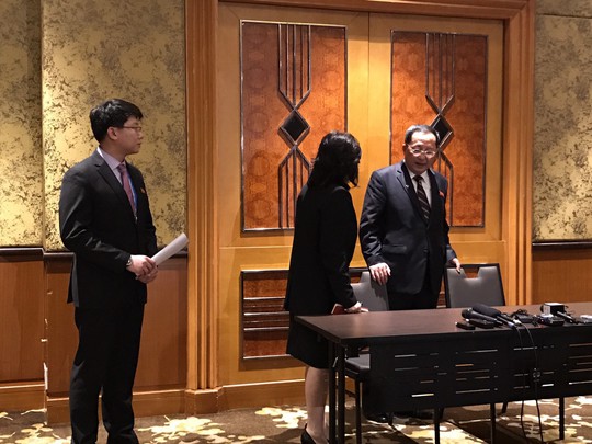 Ngoại trưởng Triều Tiên họp báo lúc 0 giờ tại khách sạn Melia - Ảnh 5.