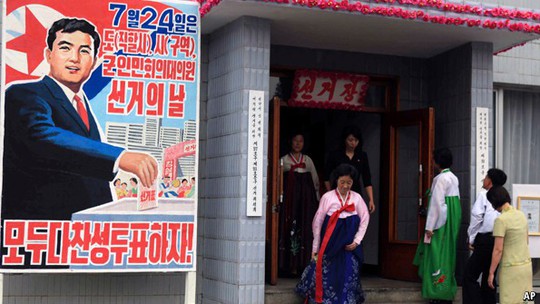 Triều Tiên tiến hành kỳ bầu cử đặc biệt - Ảnh 1.