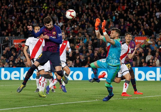 Messi tỏa sáng trước Vallecano, Barcelona chạy đà cho Champions League - Ảnh 4.