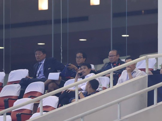 HLV Park Hang-seo xem Thái đấu Indonesia, tung ra sân đội hình nhiều mới lạ - Ảnh 2.