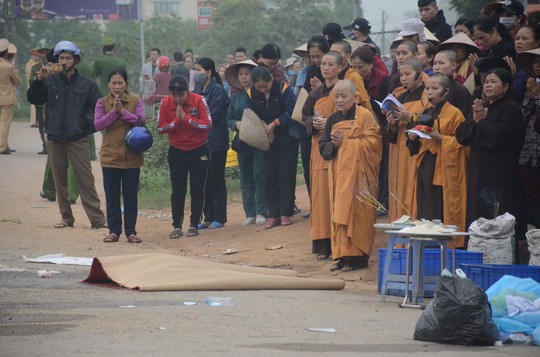 Vụ tai nạn 7 người đưa tang tử vong: Bất ngờ về tốc độ xe khách 20 giây trước tai nạn - Ảnh 3.