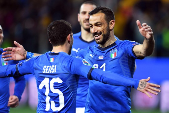 Sao 36 tuổi lập công, Ý tạo mưa bàn thắng ở vòng loại Euro 2020 - Ảnh 3.