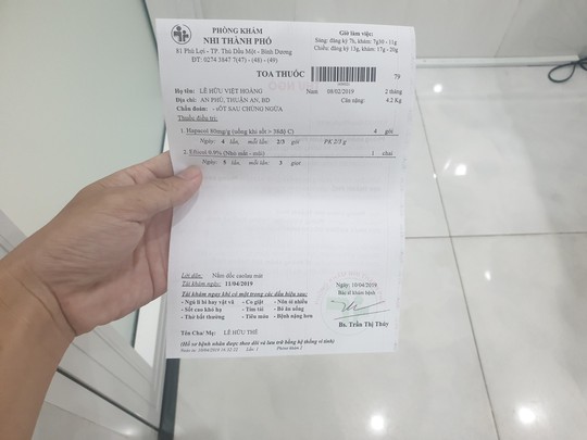 BÃ© trai á» BÃ¬nh DÆ°Æ¡ng cháº¿t sau tiÃªm chá»§ng, ai chá»u trÃ¡ch nhiá»m? - áº¢nh 2.
