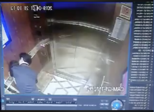 Đối tượng ôm hôn bé gái trong thang máy bỏ về Đà Nẵng - 1