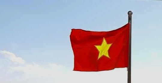 Đặc biệt lễ chào cờ ở Trường Sa của Việt kiều từ khắp nơi trên thế giới - Ảnh 13.