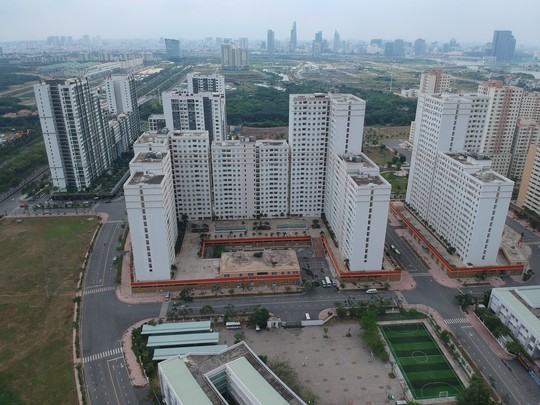 [Video Flycam] Hàng ngàn căn hộ tái định cư bỏ hoang ở TP HCM - Ảnh 4.