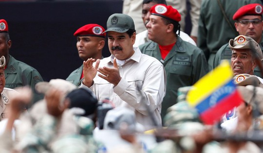 Mỹ: Nga thuyết phục ông Maduro ở lại Venezuela giữa lúc đảo chính - Ảnh 1.