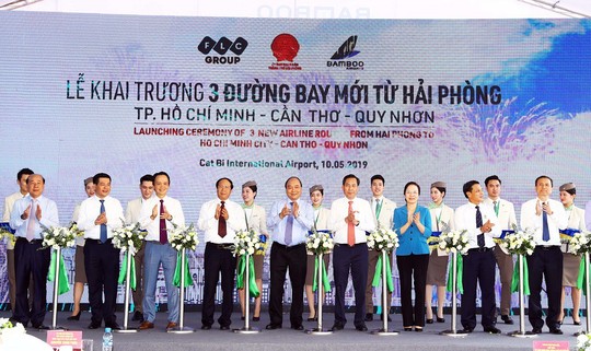 Thủ tướng Nguyễn Xuân Phúc dự lễ khai trương 3 đường bay mới từ Hải Phòng